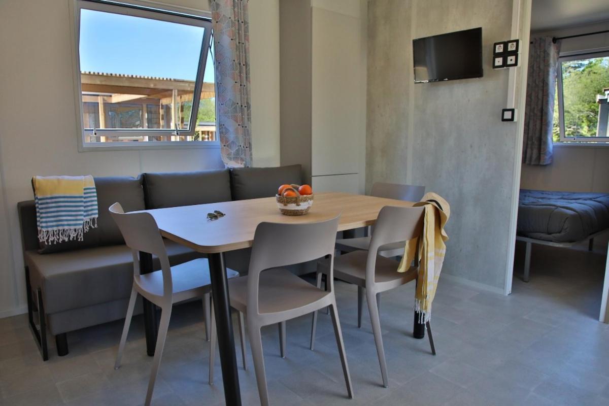 Camping Maeva Respire Le Village Perrosien מראה חיצוני תמונה